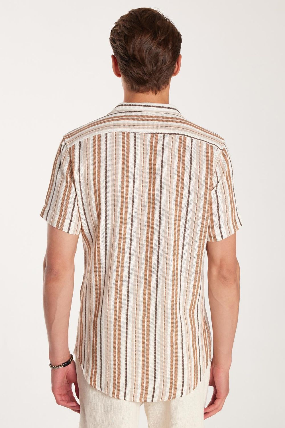 Erkek Slim Fit Dar Kesim Pamuklu Rahat Kullanım Çizgili Kısa Kollu Apaş Yaka Gömlek
