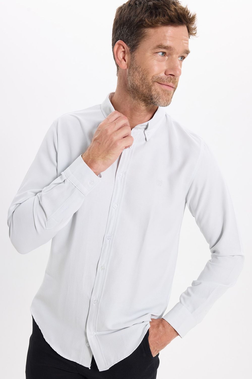 Erkek Slim Fit Dar Kesim Düz Oxford Armalı Düğmeli Yaka Gri Spor Gömlek