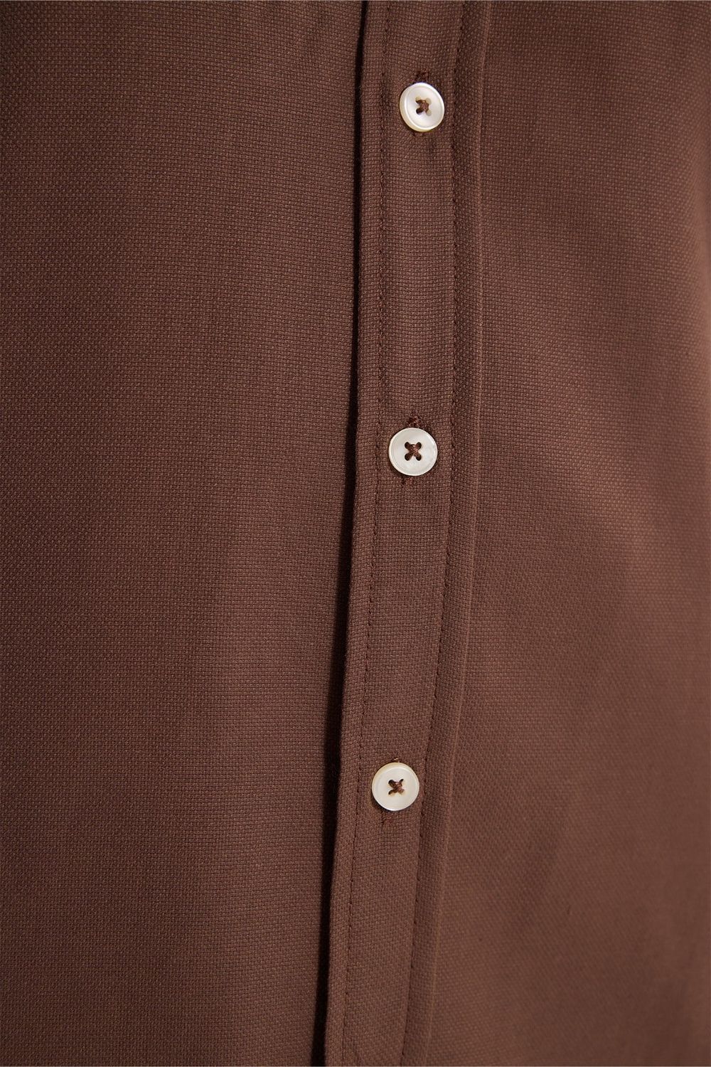 Erkek Slim Fit Dar Kesim Düz Oxford Armalı Düğmeli Yaka Kahverengi Spor Gömlek