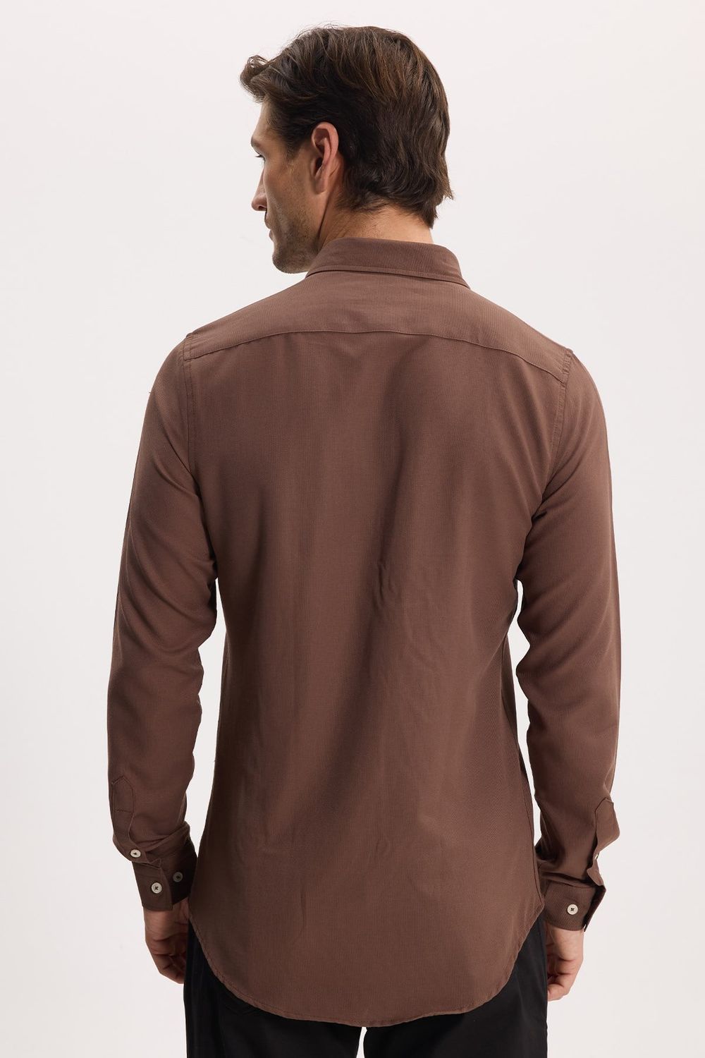 Erkek Slim Fit Dar Kesim Düz Oxford Armalı Düğmeli Yaka Kahverengi Spor Gömlek