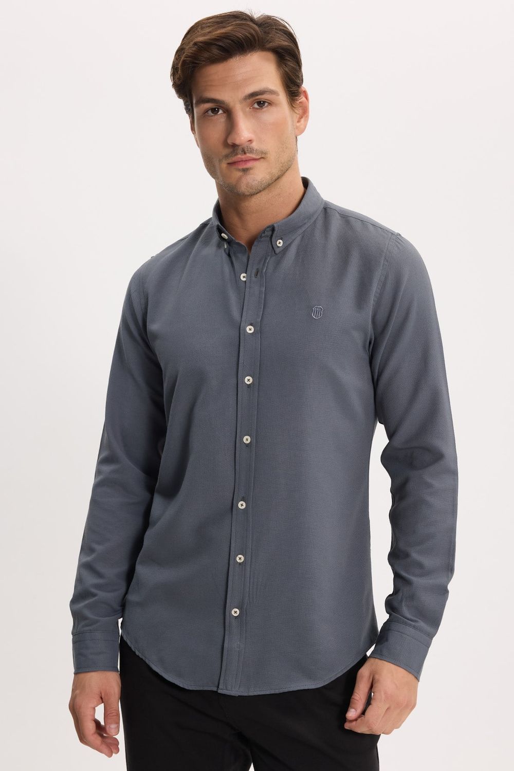 Erkek Slim Fit Dar Kesim Düz Oxford Armalı Düğmeli Yaka Antrasit Spor Gömlek