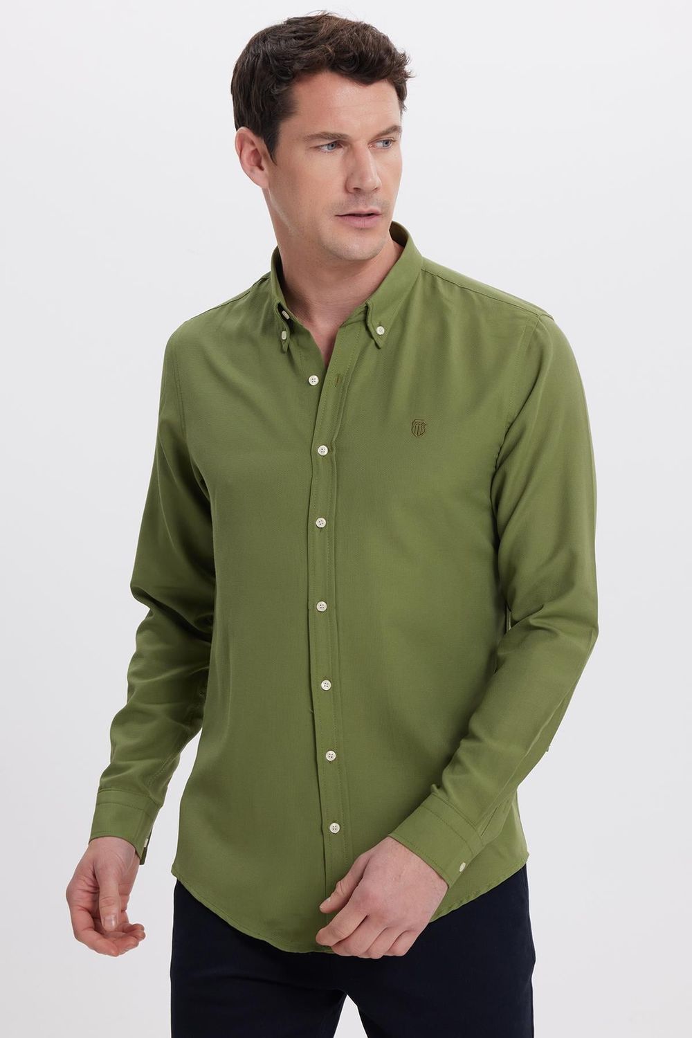 Erkek Slim Fit Dar Kesim Düz Oxford Armalı Yaka Düğmeli Yeşil Spor Gömlek
