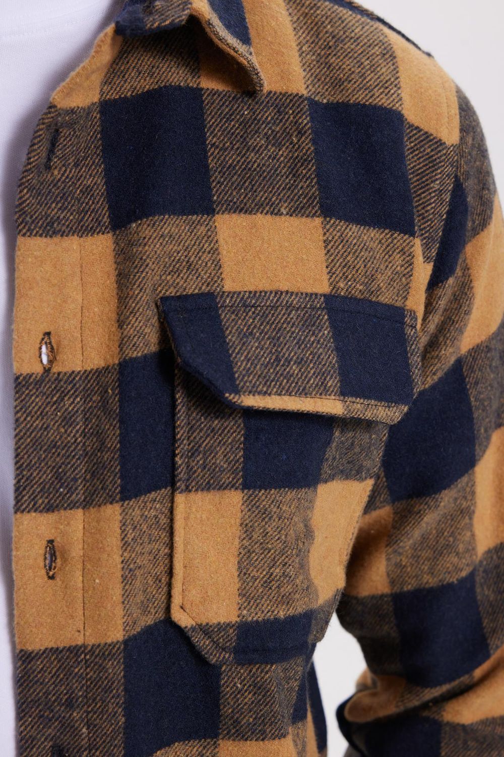 Erkek Slim Fit Dar Kesim Uzun Kollu Kapaklı Çift Cepli Kareli Kışlık Oduncu Gömlek