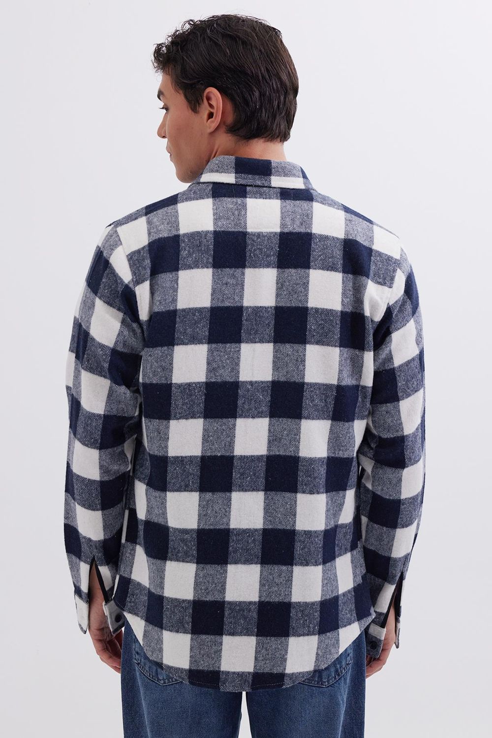 Erkek Slim Fit Dar Kesim Uzun Kollu Kapaklı Çift Cepli Kareli Kışlık Oduncu Gömlek