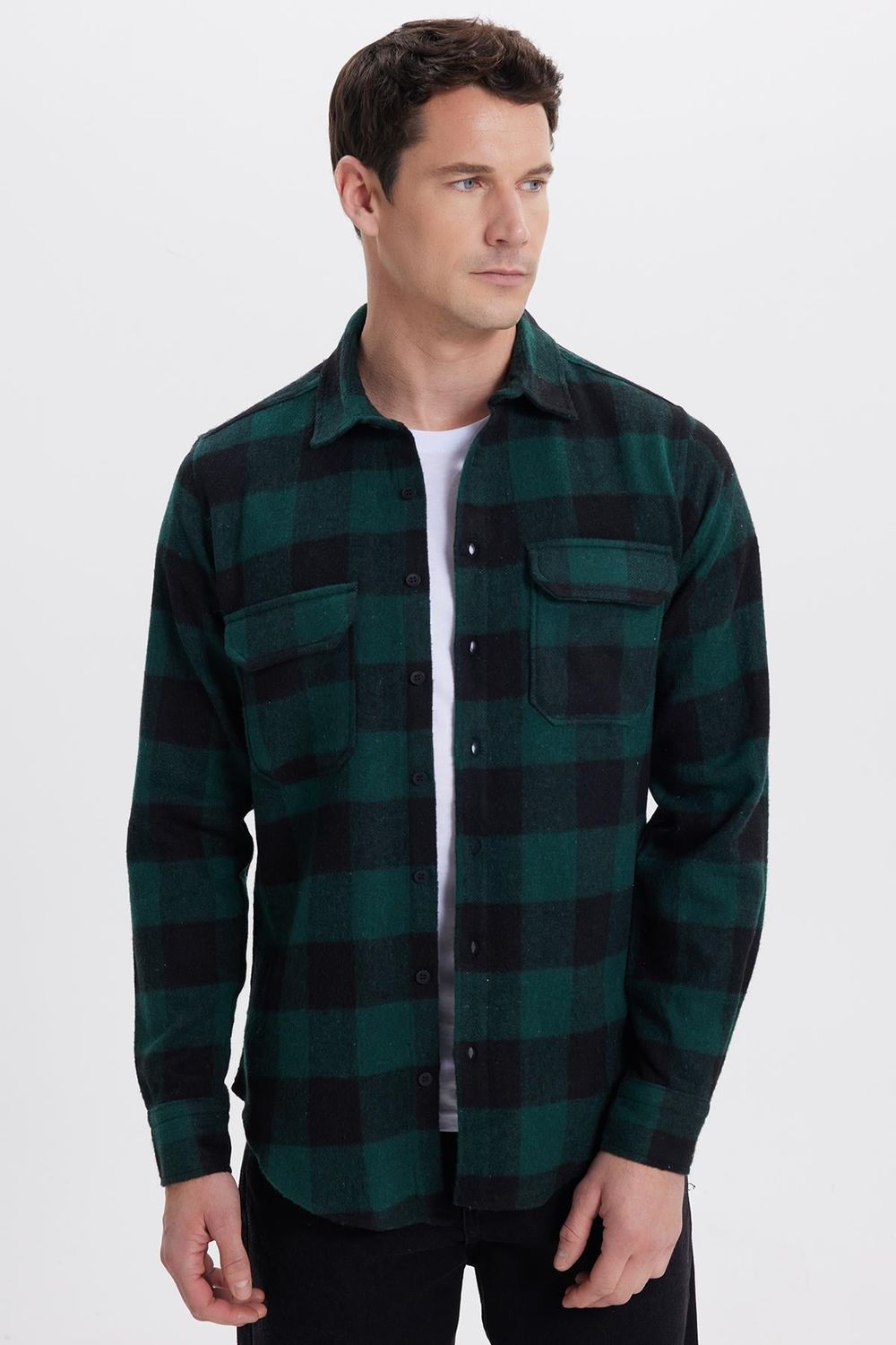 Erkek Slim Fit Dar Kesim Uzun Kollu Kapaklı Çift Cepli Kareli Kışlık Oduncu Gömlek