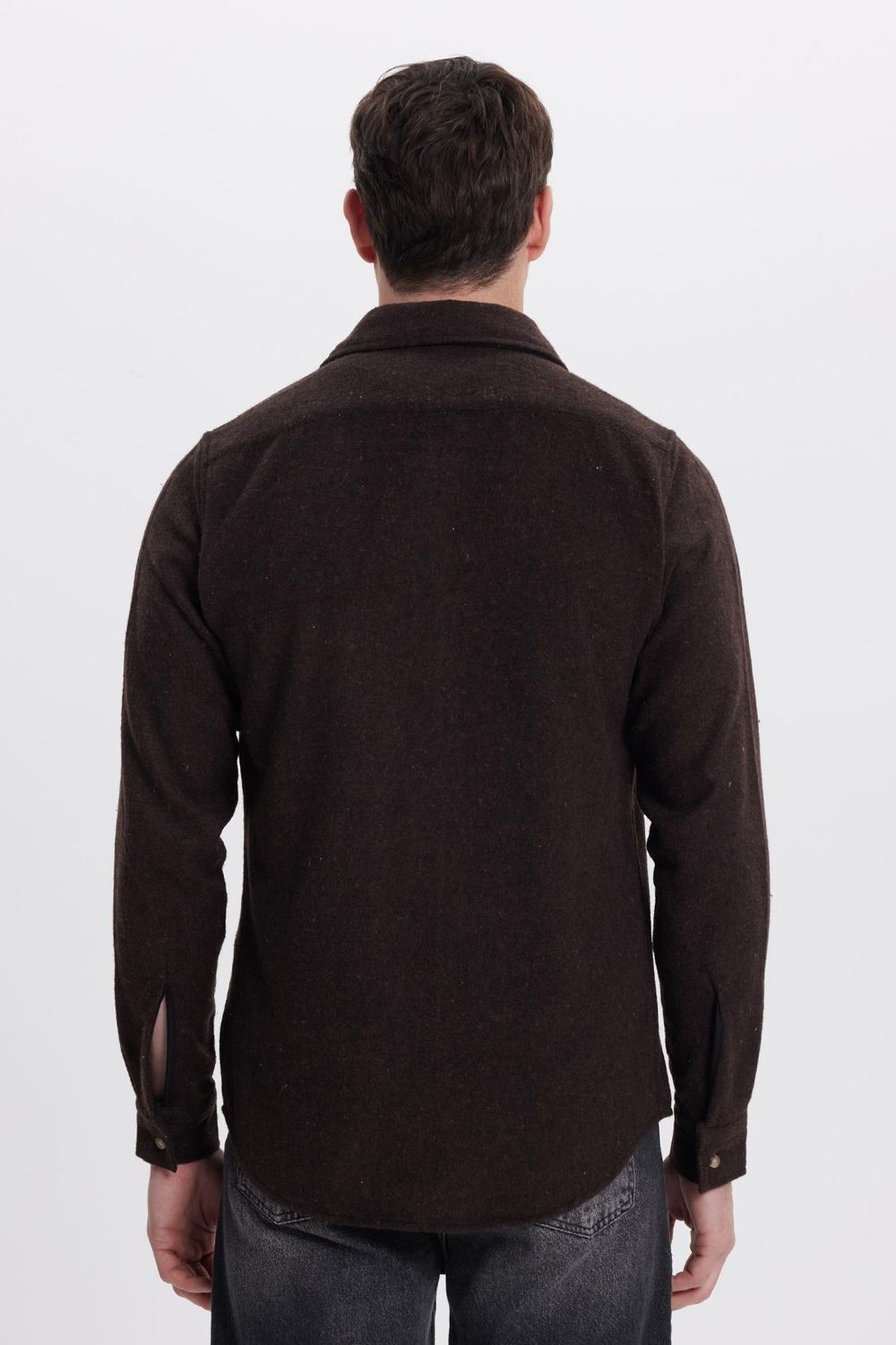 Erkek Slim Fit Tek Cep Kapaklı Düz Oduncu Spor Gömlek