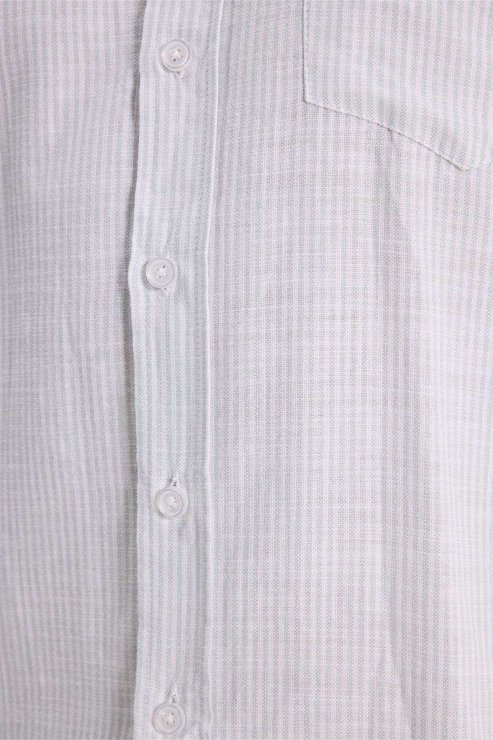 Erkek Slim Fit Dar Kesim %100 Pamuk Düğmeli Yaka Çizgili Uzun Kollu Cepli Keten Efektli Gömlek
