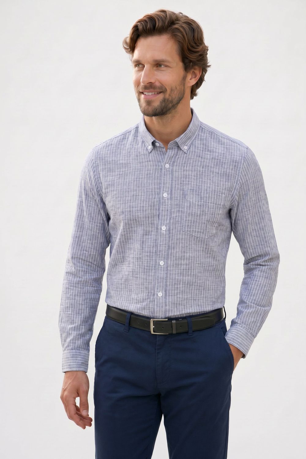 Erkek Slim Fit Dar Kesim Yaka Düğmeli Çizgili Uzun Kollu Cepli Keten Efektli Gömlek