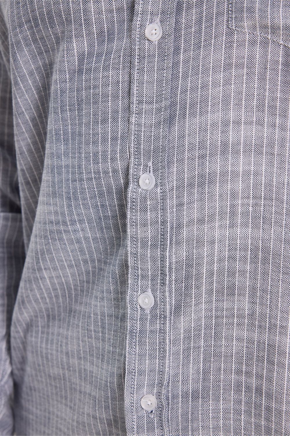 Erkek Slim Fit Dar Kesim %100 Pamuk Düğmeli Yaka Çizgili Uzun Kollu Cepli Keten Lacivert Gömlek