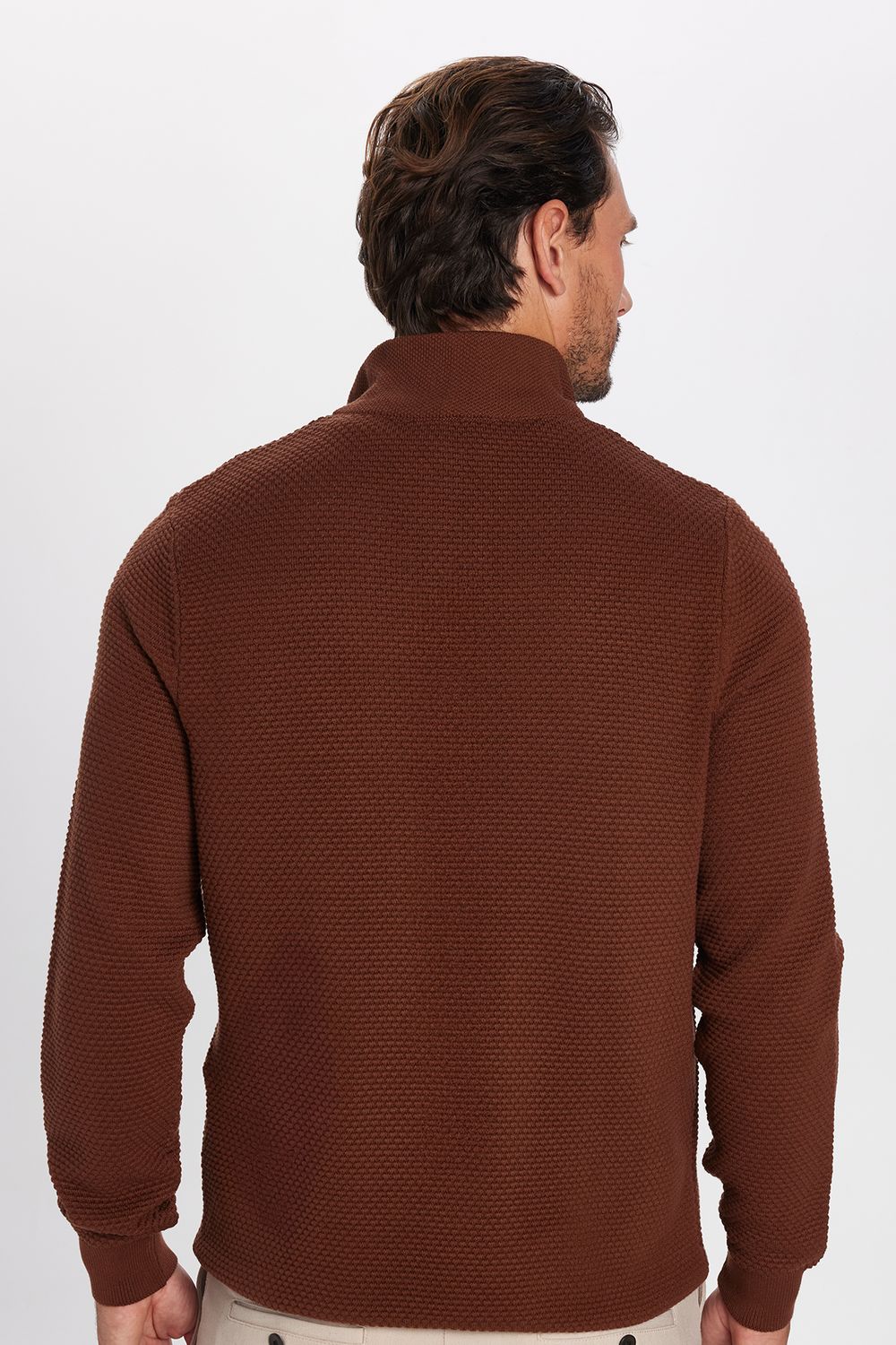 Erkek Slim Fit Dar Kesim Desenli Yarım Balıkçı Yaka Fermuarlı Kahverengi Hırka