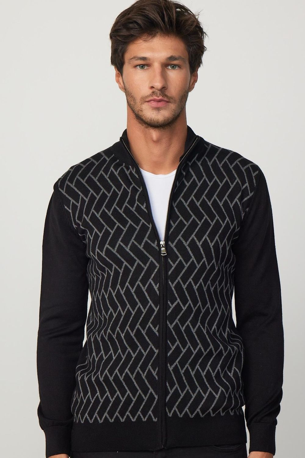 Erkek Slim Fit Dar Kesim Yarım Balıkçı Yaka Fermuarlı Önü Desenli Hırka