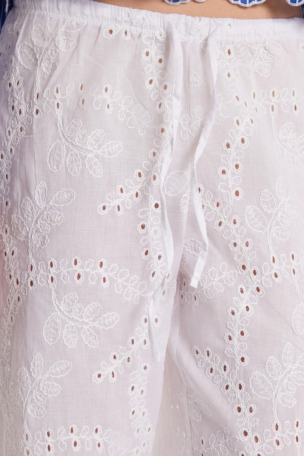 Kadın Regular Fit %100 Pamuk Beli Lastikli Bağlamalı Geniş Paça Beyaz Pantolon