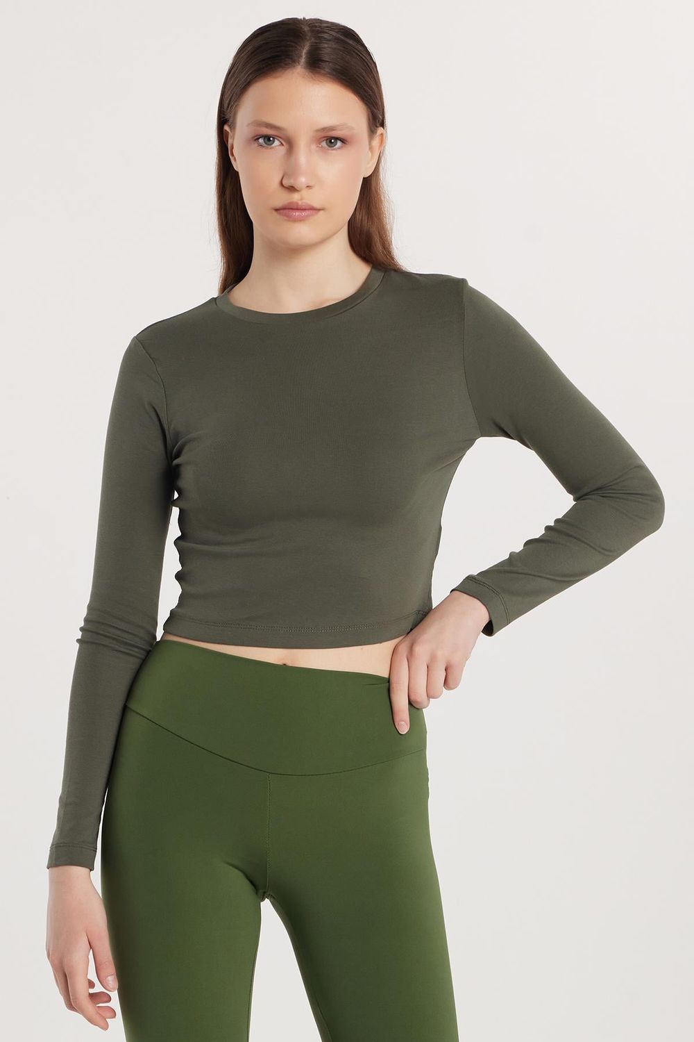 Kadın Slim Fit Pamuklu Uzun Kol Düz Bisiklet Yaka Haki Bluz