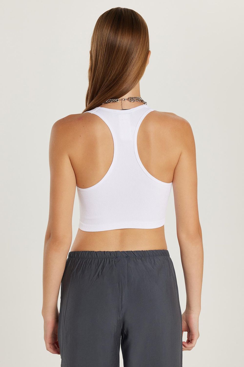 Kadın Slim Fit Dar Kesim Askılı U Yaka Beyaz Atlet