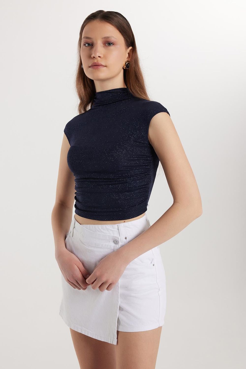 Kadın Slim Fit Dar Kesim Lastikli Kısa Kol Lacivert Bisiklet Yaka Bluz