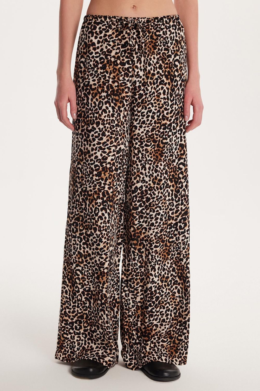 Kadın Slim Fit Dar Kesim Beli Lastikli Bağlamalı Leopar Desenli Pantolon