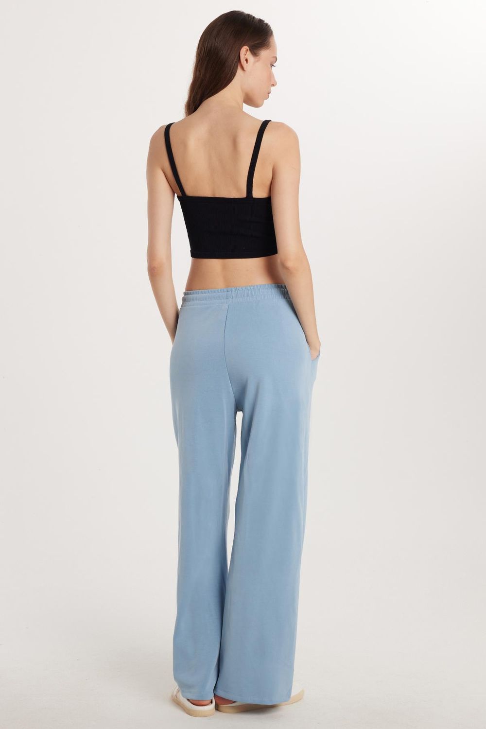 Kadın Slim Fit Normal Bel Çift Cep Beli Bağcıklı Mavi Eşofman Altı