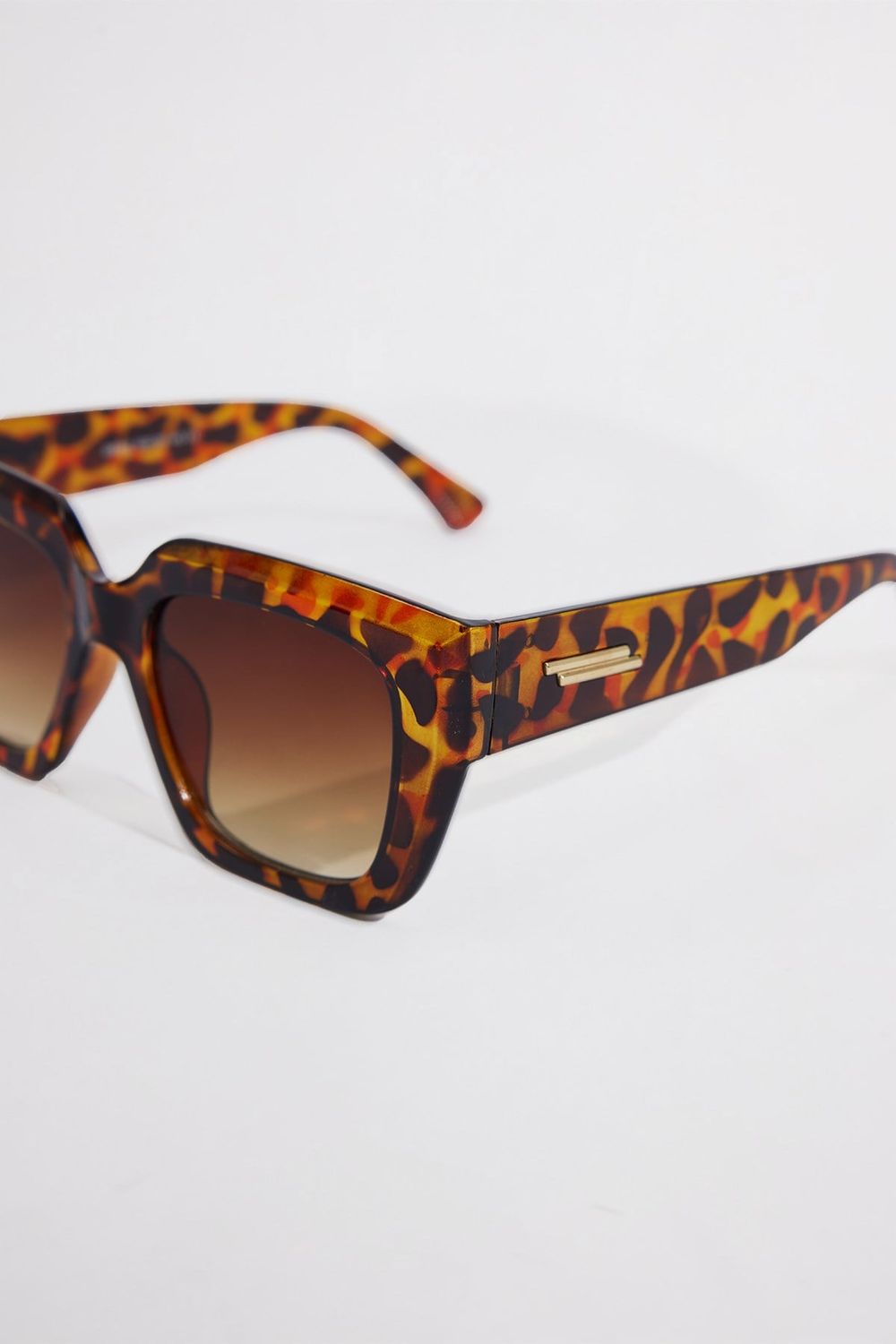 WOMAN SUNGLASSES - GÜNEŞ GÖZLÜĞÜ