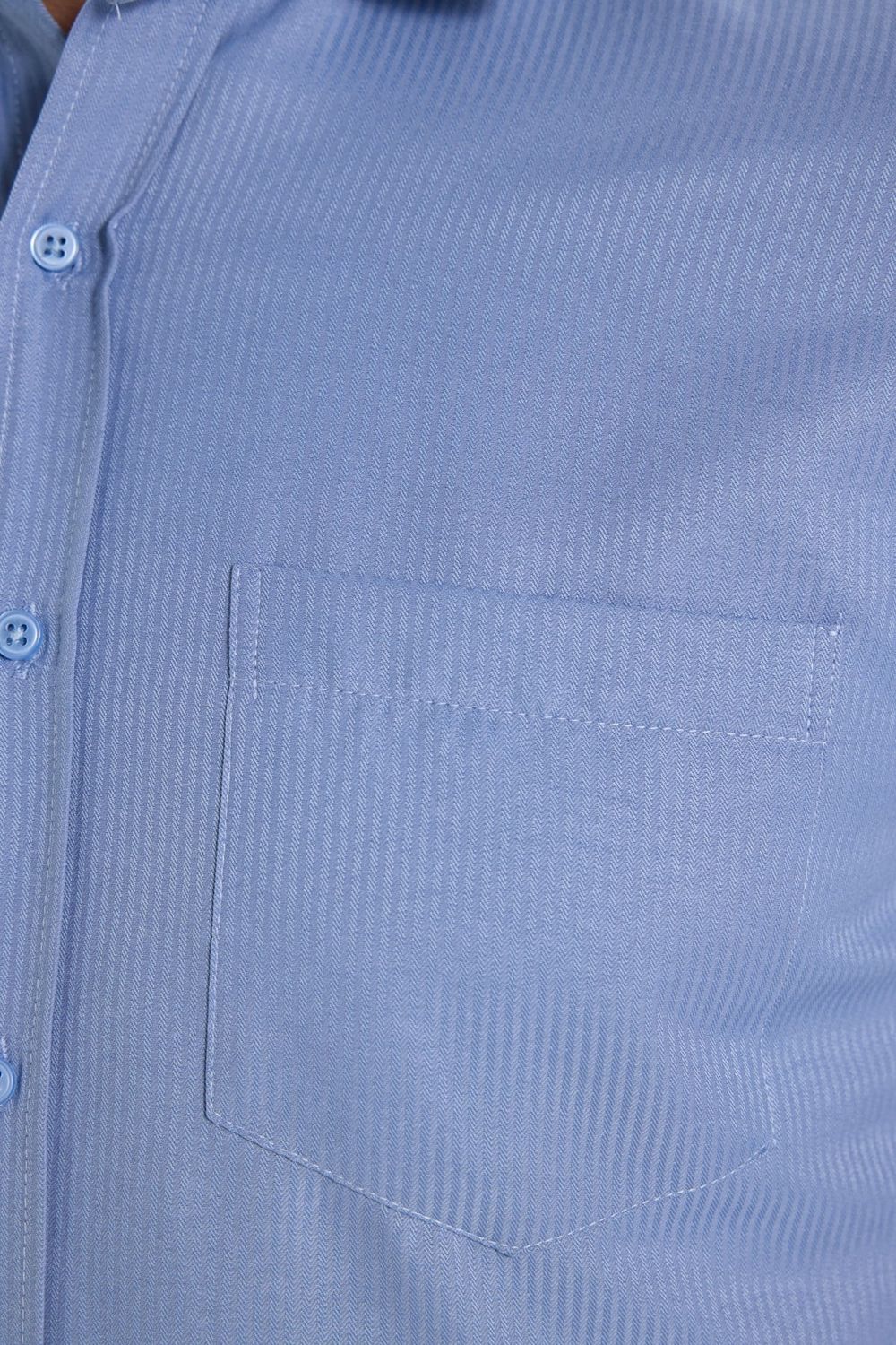 Erkek Regular Fit Klasik Kesim Pamuklu Tek Cepli Armürlü Mavi Gömlek