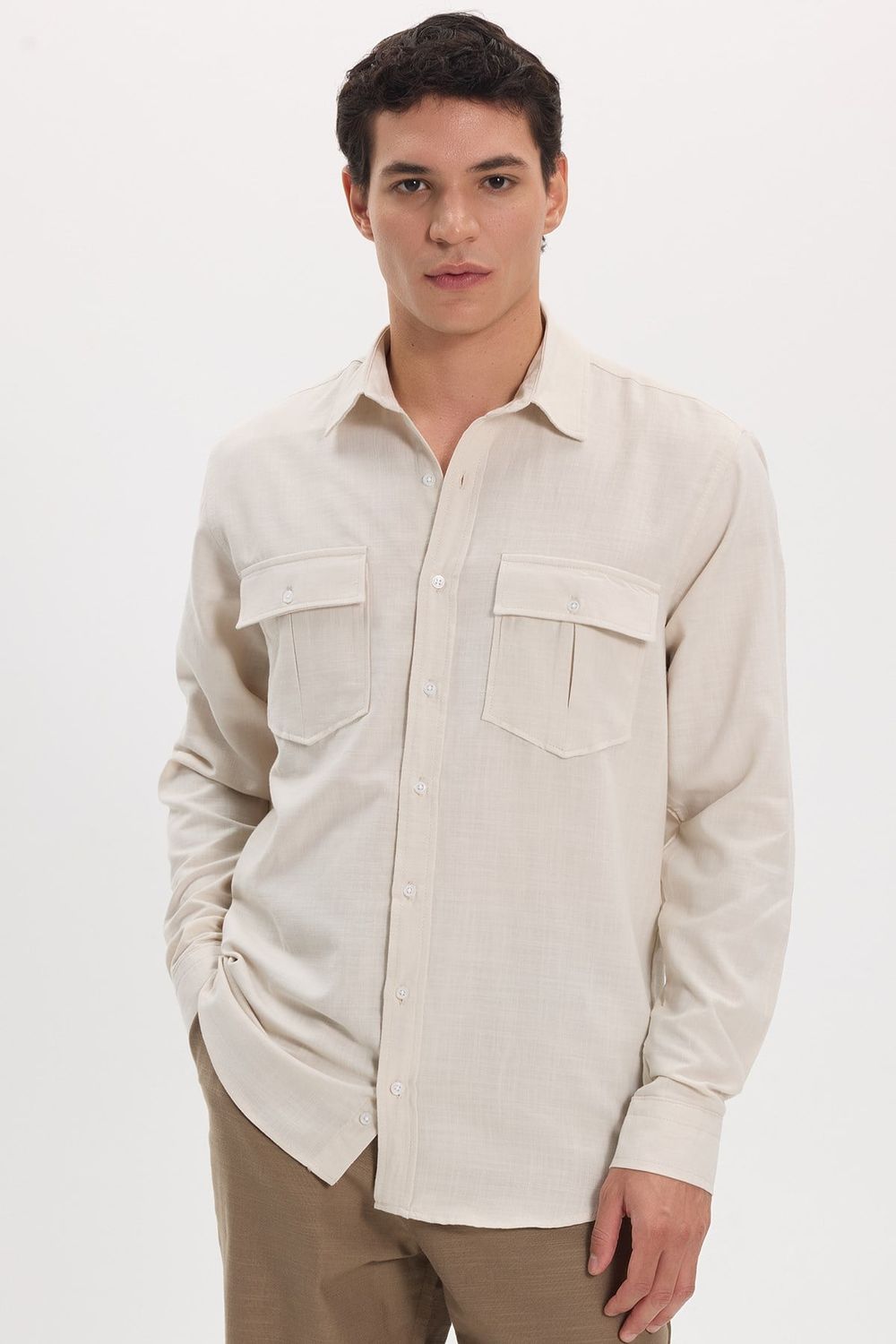 Erkek Regular Fit Klasik Kesim Oversize %100 Pamuk Keten Doku Çift Cep Bej Gömlek