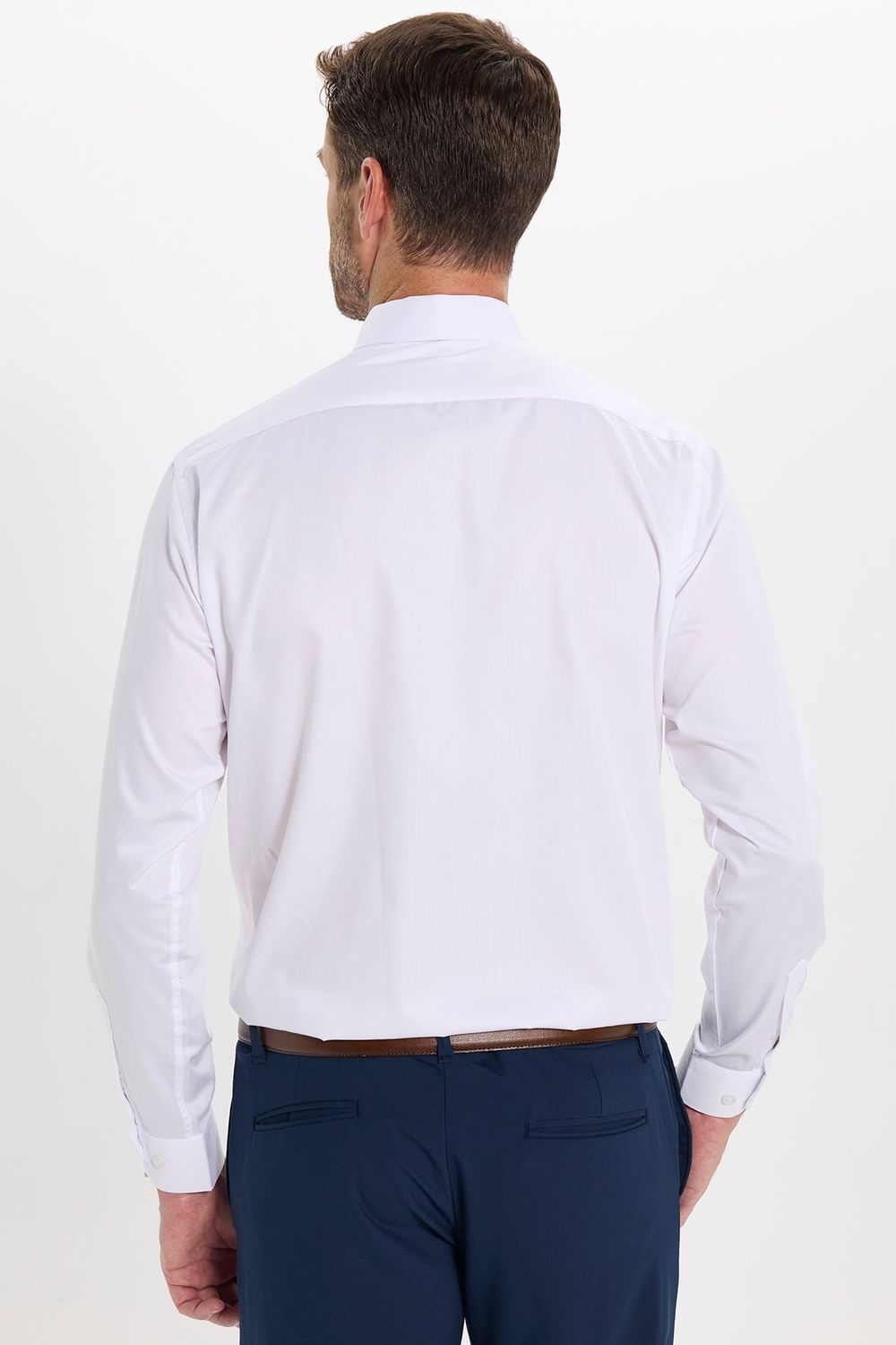 Erkek Regular Fit Rahat Kesim Beyaz Non-Iron Pamuklu  Gömlek