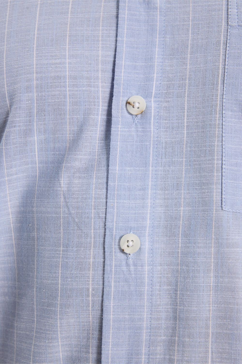 Erkek Regular Fit Klasik Kesim Oversize %100 Pamuk Keten Doku Tek Cepli Çizgili Kısa Kollu Mavi Gömlek