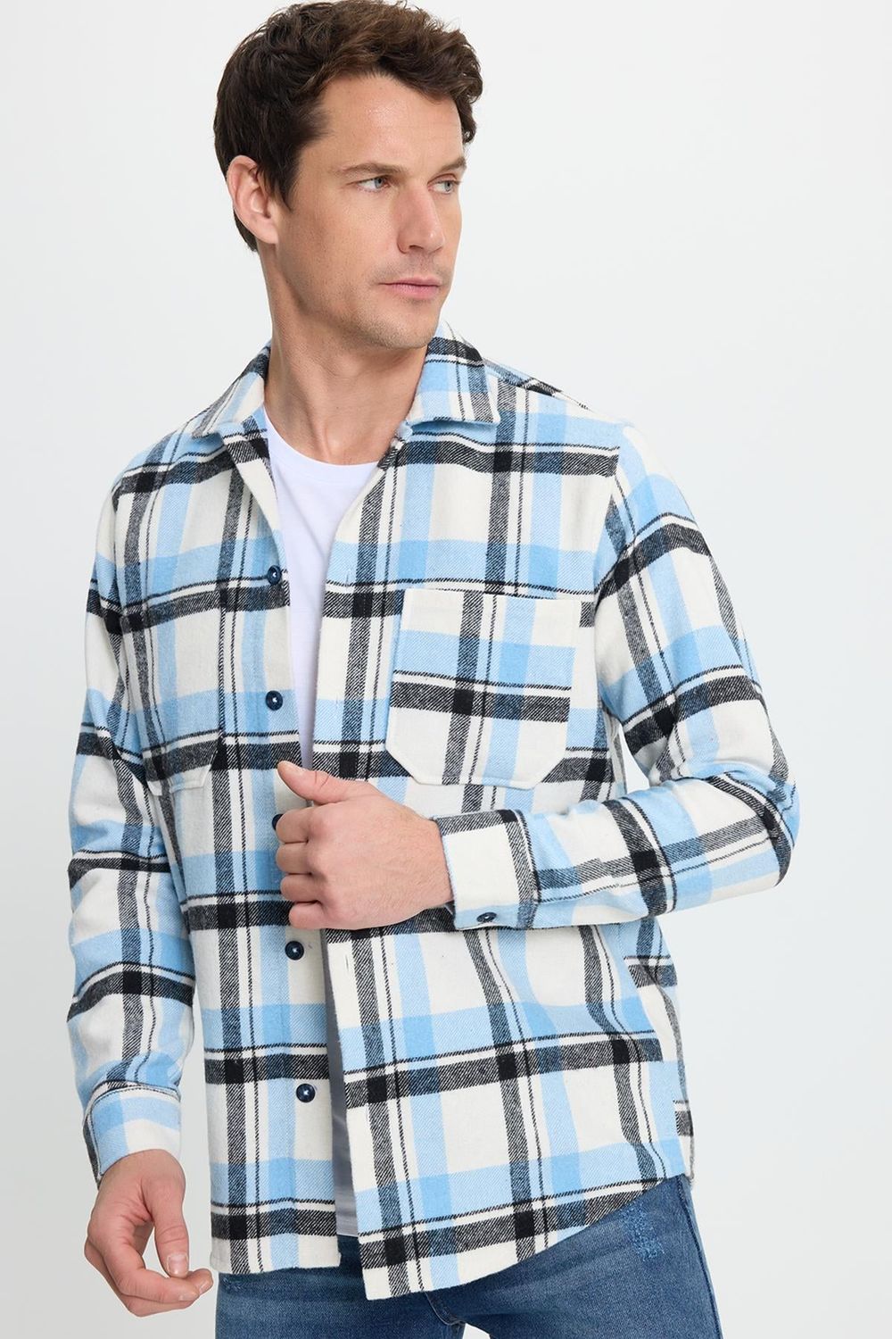 Erkek Regular Fit Klasik Kesim Çift Cepli Kışlık Oduncu Kareli Gömlek