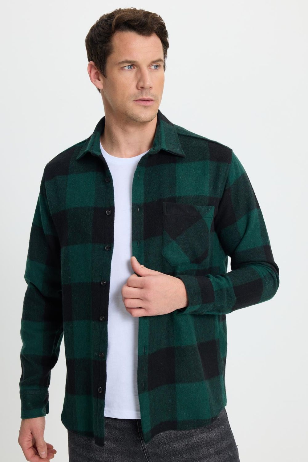 Erkek Regular Fit Klasik Fit Kareli Cepli Oduncu Gömlek