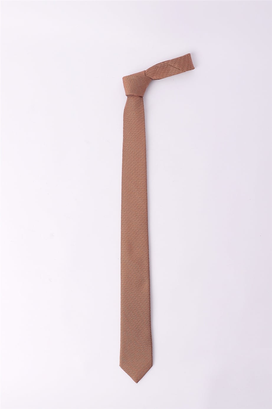 Kendinden Desenli Düz Erkek Kravat