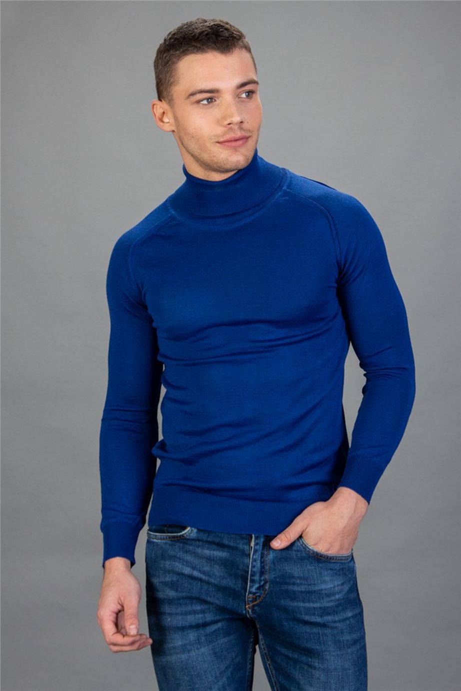 Slim Fit Dar Kesim Tam Balıkçı Yaka Düz Erkek Kazak
