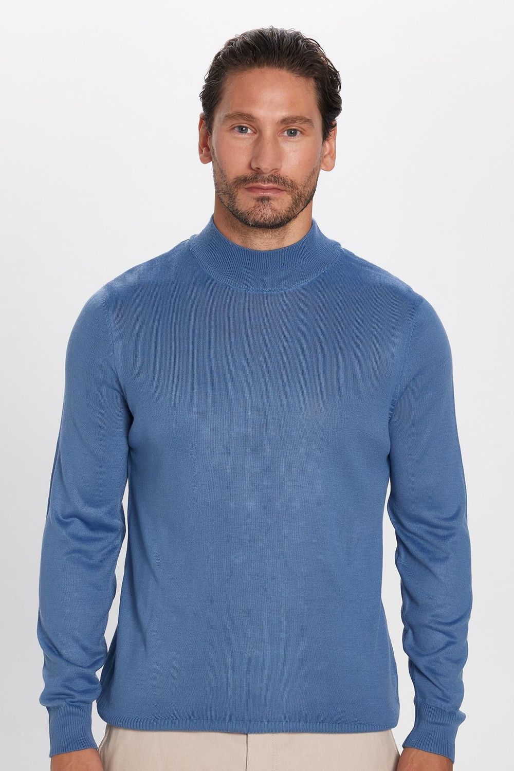 Erkek Slim Fit Dar Kesim Yarım Balıkçı Yaka Düz İndigo Triko Kazak