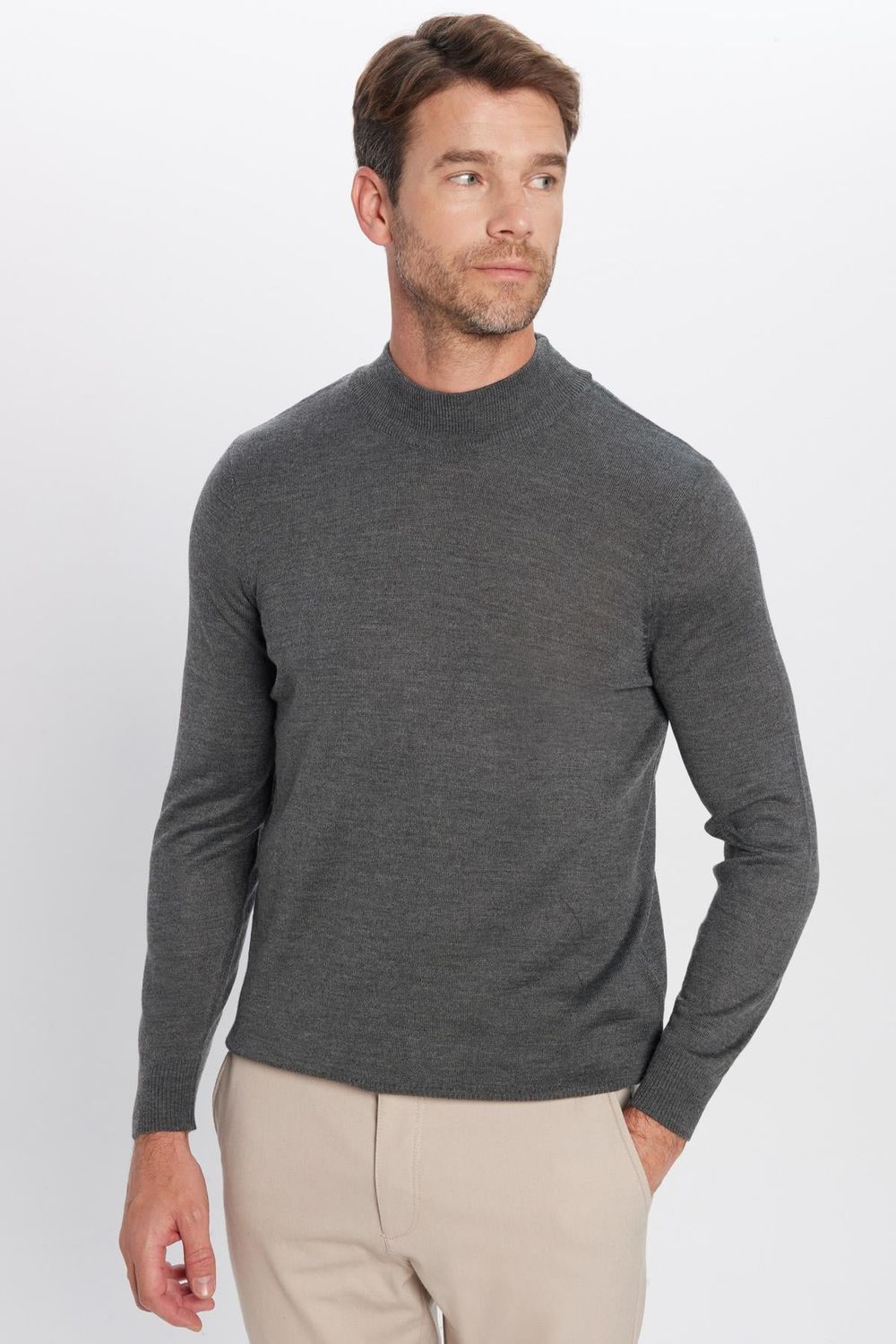 Erkek Slim Fit Yarım Balıkçı Yaka Düz Gri Triko Kazak