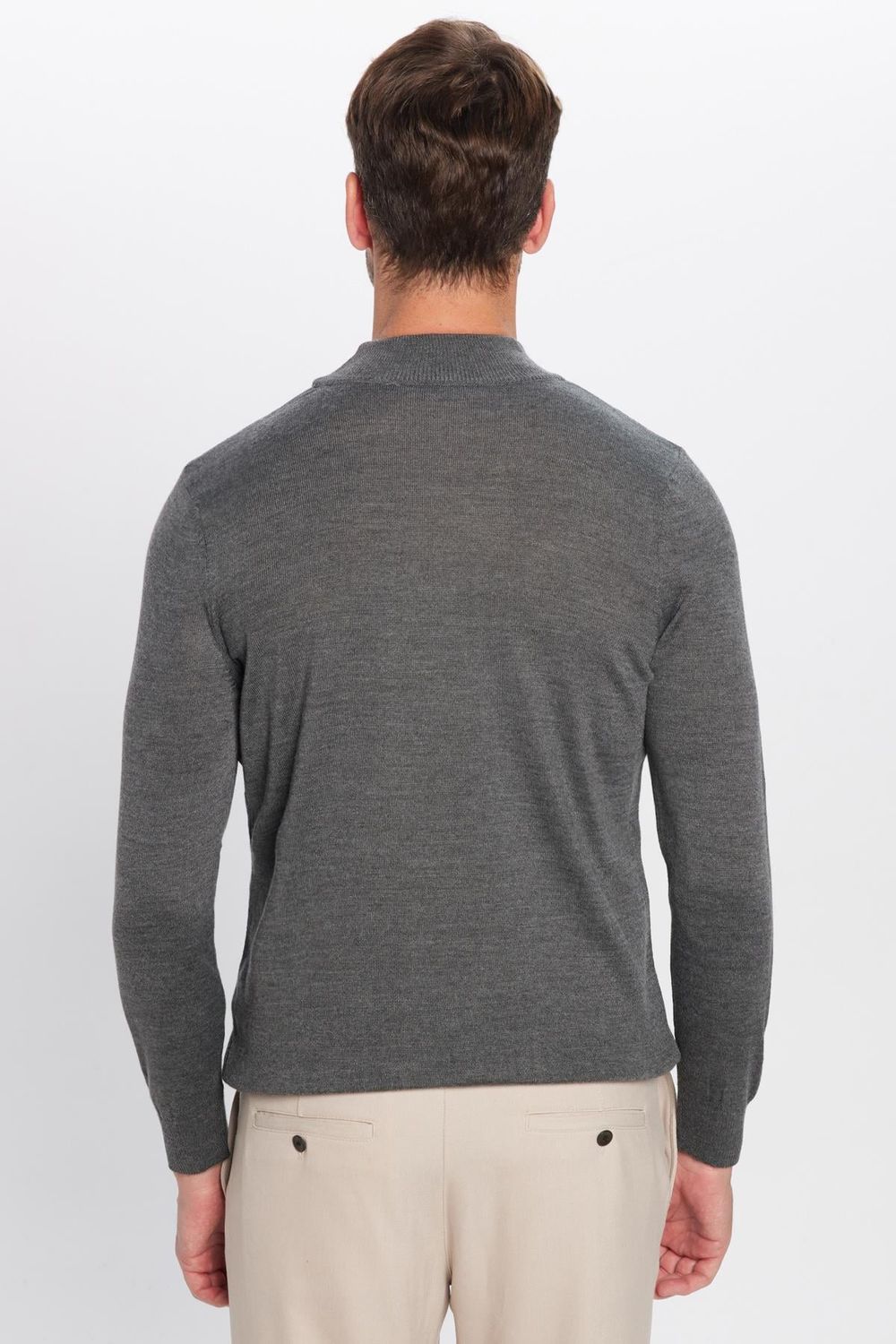 Erkek Slim Fit Yarım Balıkçı Yaka Düz Gri Triko Kazak