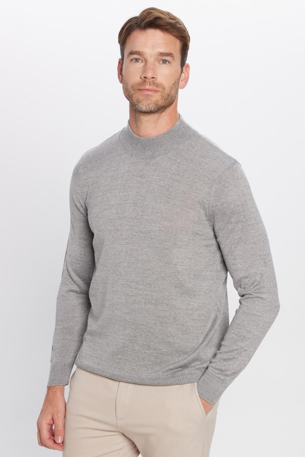 Erkek Slim Fit Yarım Balıkçı Yaka Düz Gri Triko Kazak