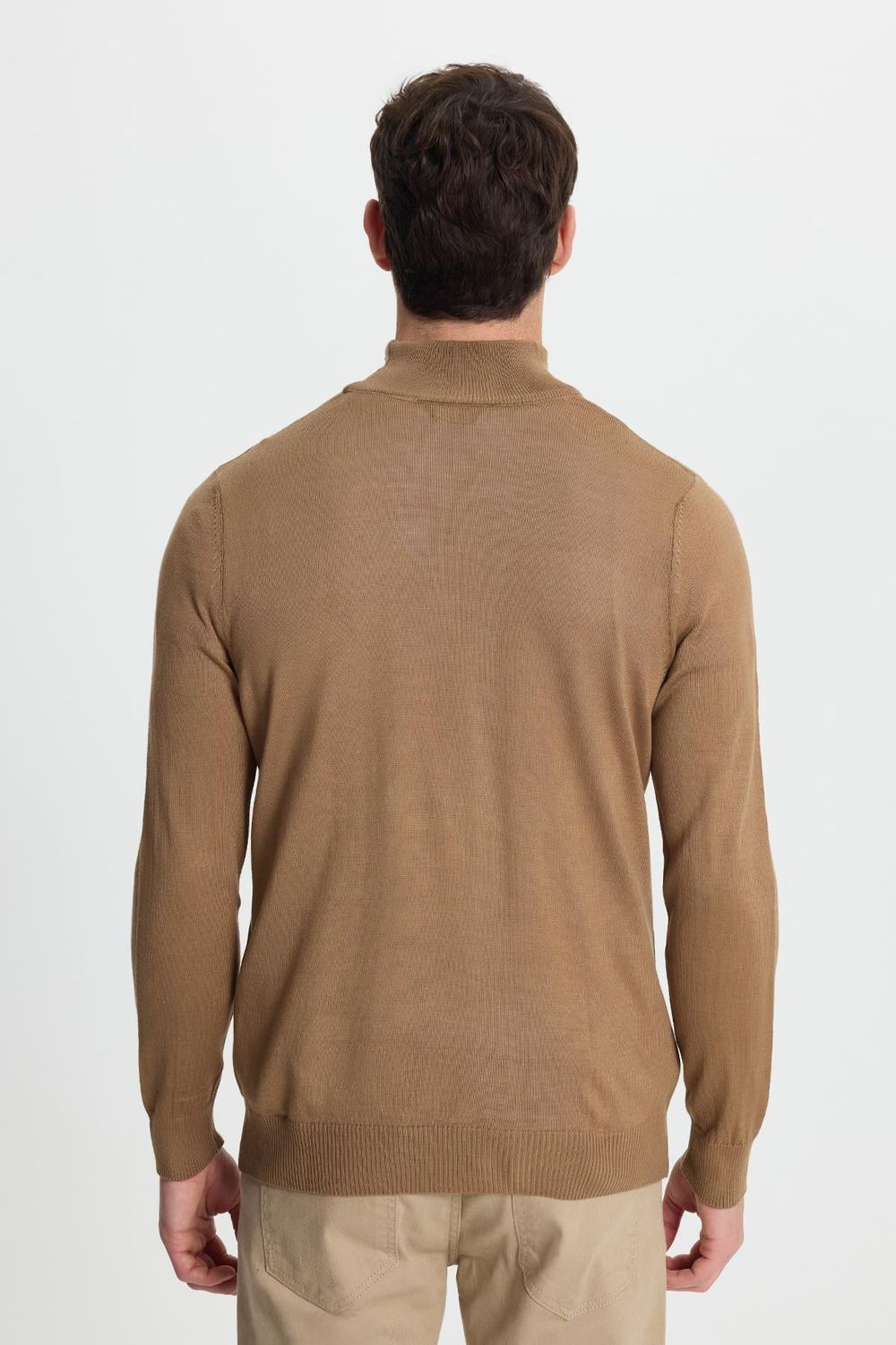 Slim Fit Yarım Balıkçı Yaka Düz Erkek Kazak
