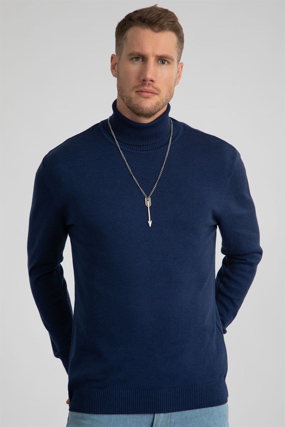 Slim Fit Dar Kesim Balıkçı Yaka Erkek Kazak