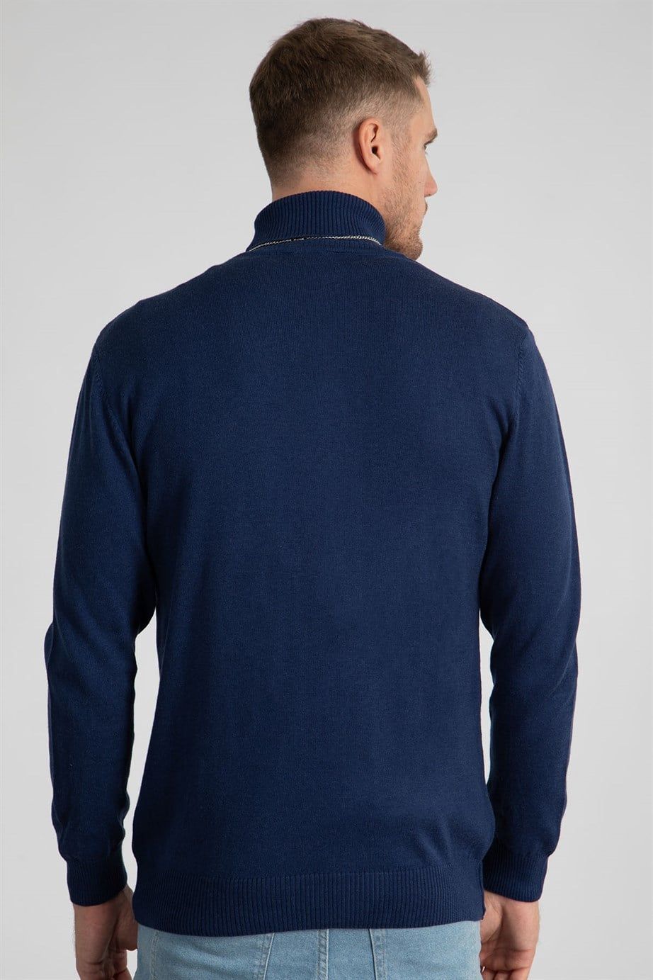 Slim Fit Dar Kesim Balıkçı Yaka Erkek Kazak