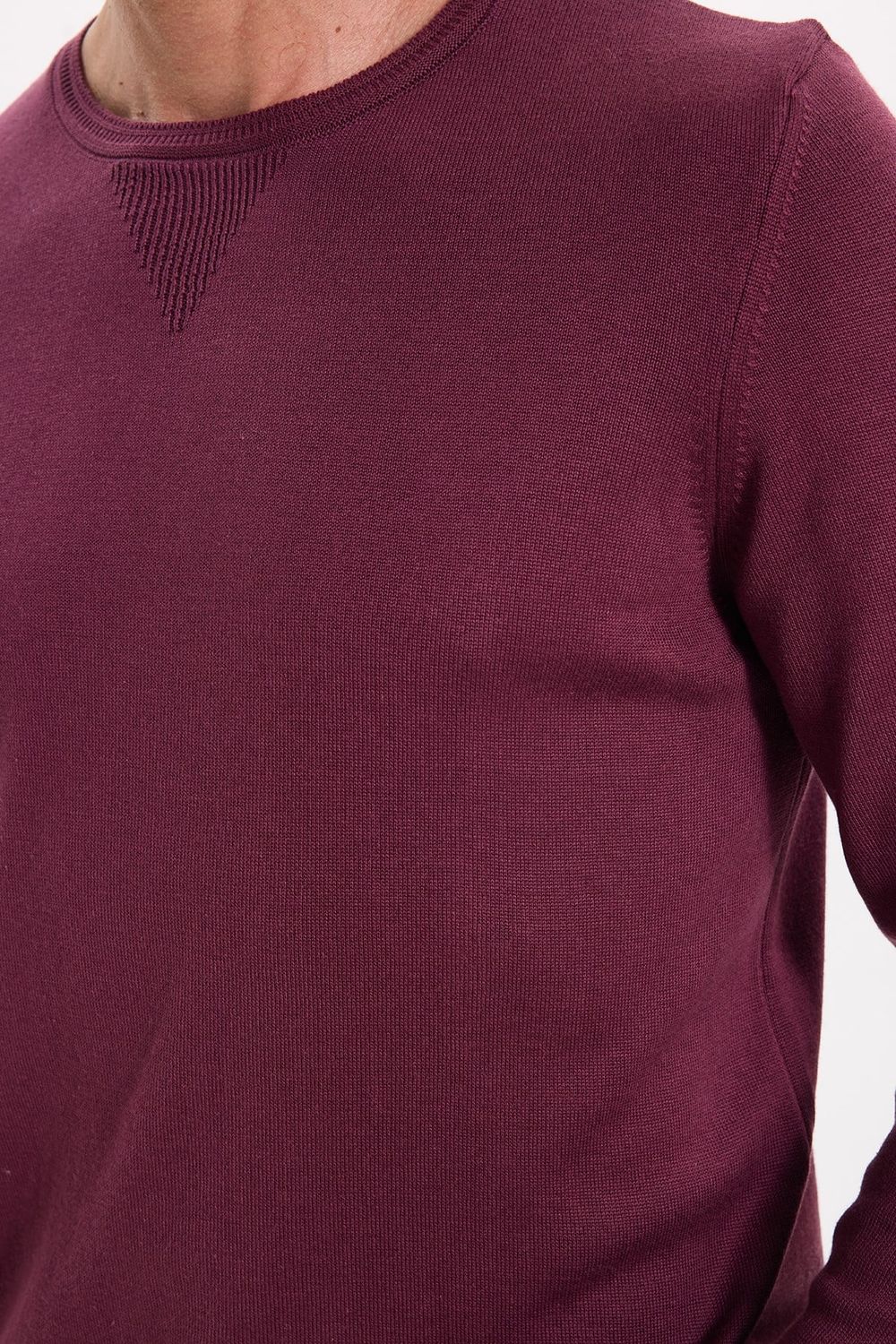 Erkek Standart Fit Normal Kesim Bisiklet Yaka Bordo Triko Kazak