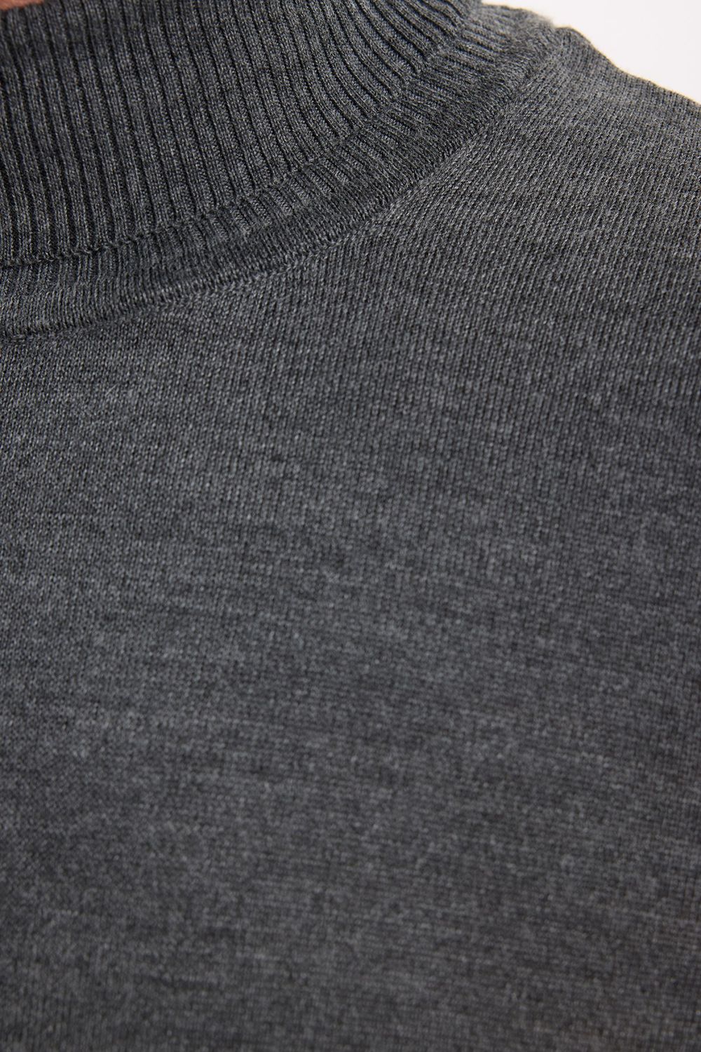 Erkek Slim Fit Tam Boğazlı Yaka Düz Yün Gri Triko Kazak