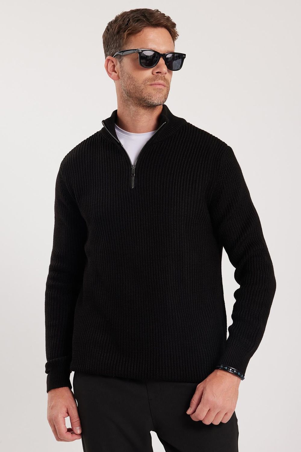 Erkek Slim Fit Dar Kesim Fermuarlı Siyah Dik Yaka Triko Kazak