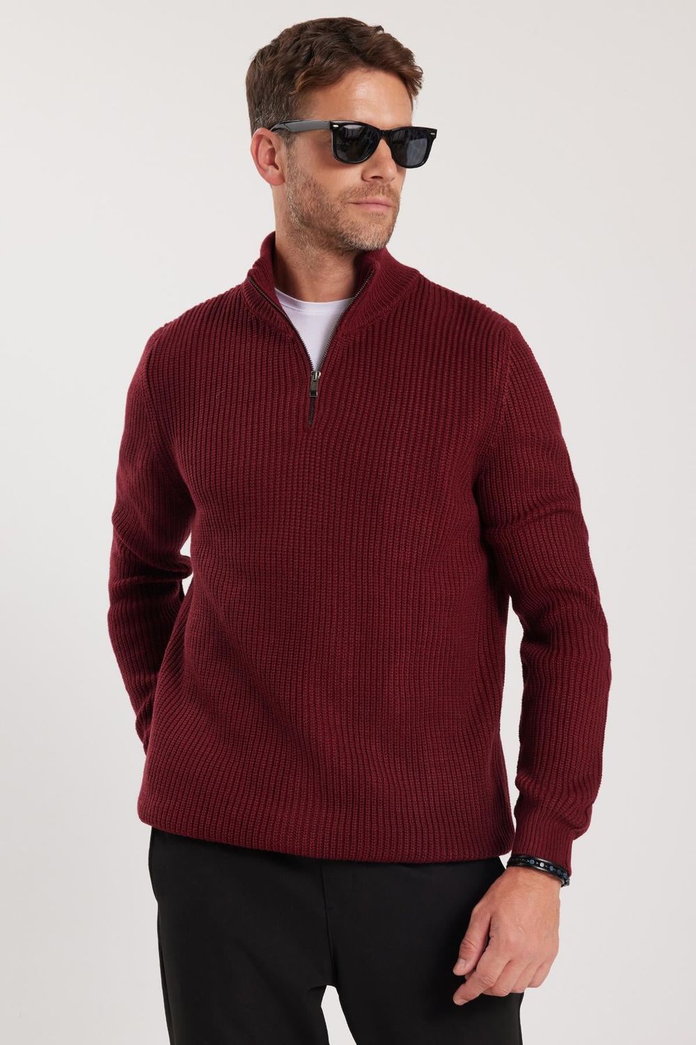 Erkek Slim Fit Dar Kesim Fermuarlı Bordo Dik Yaka Triko Kazak