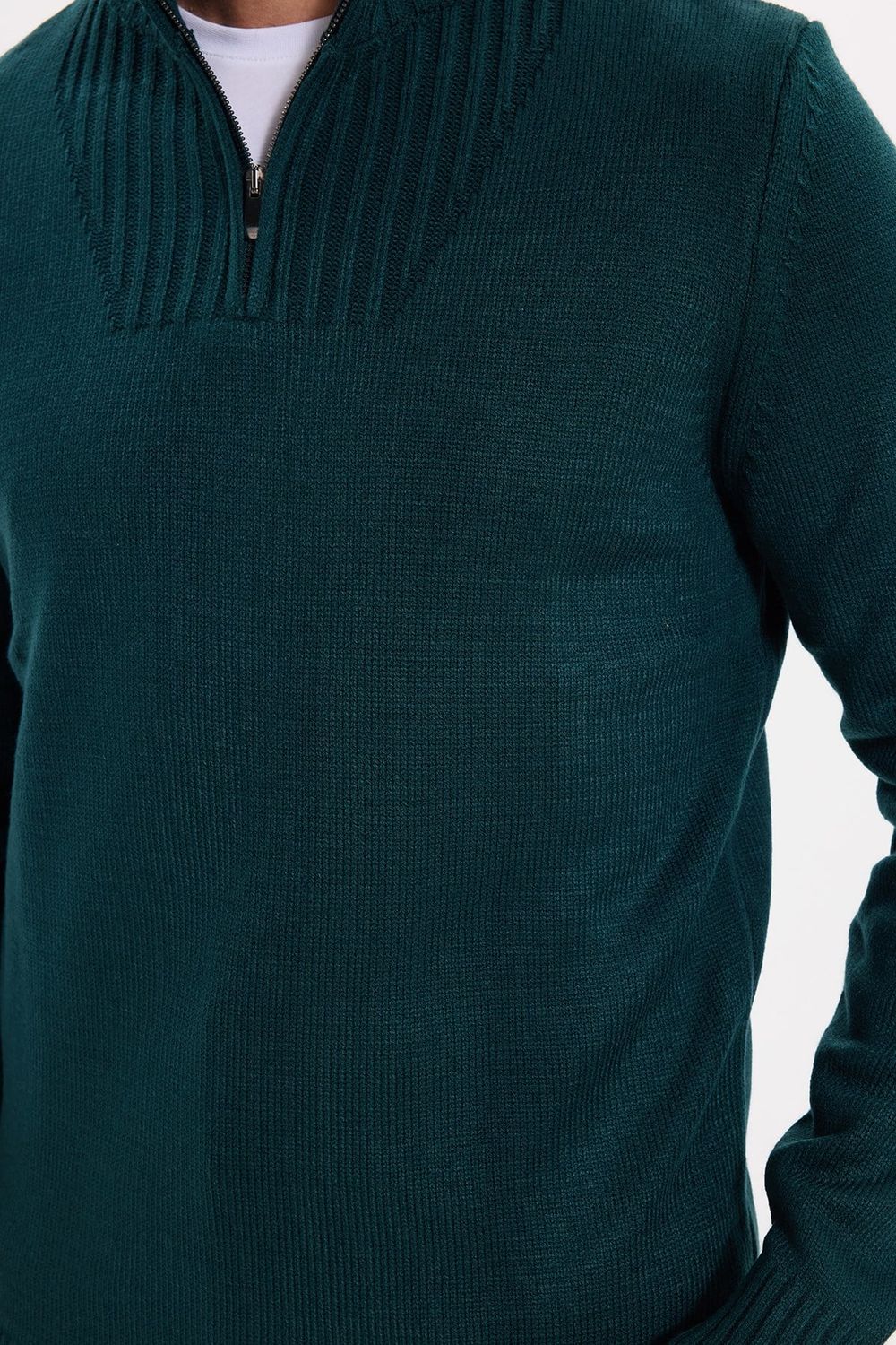 Erkek Slim Fit Dar Kesim Armürlü Fermuarlı Yeşil Dik Yaka Kazak