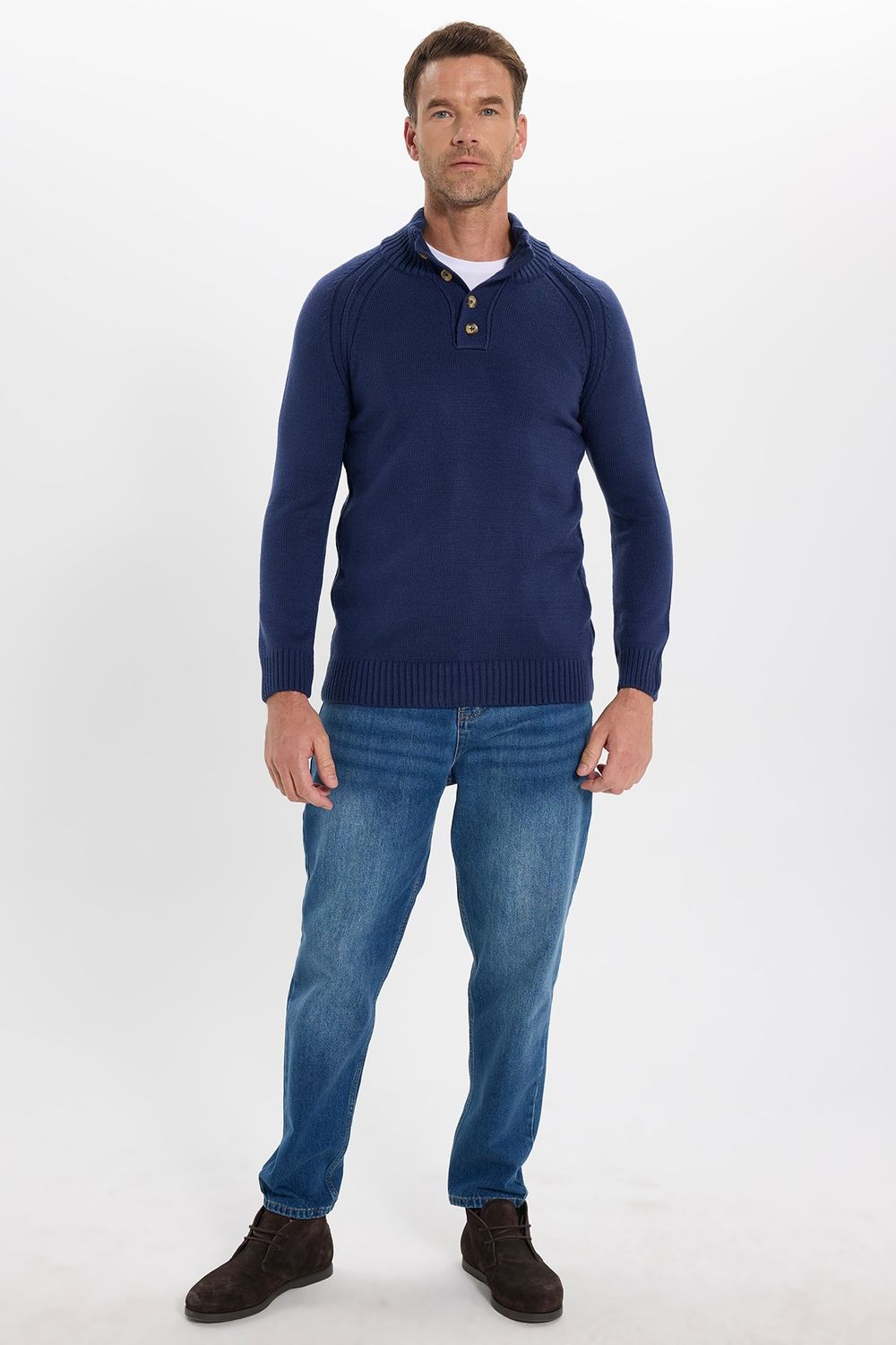 Erkek Slim Fit Dar Kesim Dik Yaka Düğmeli Lacivert Triko Kazak