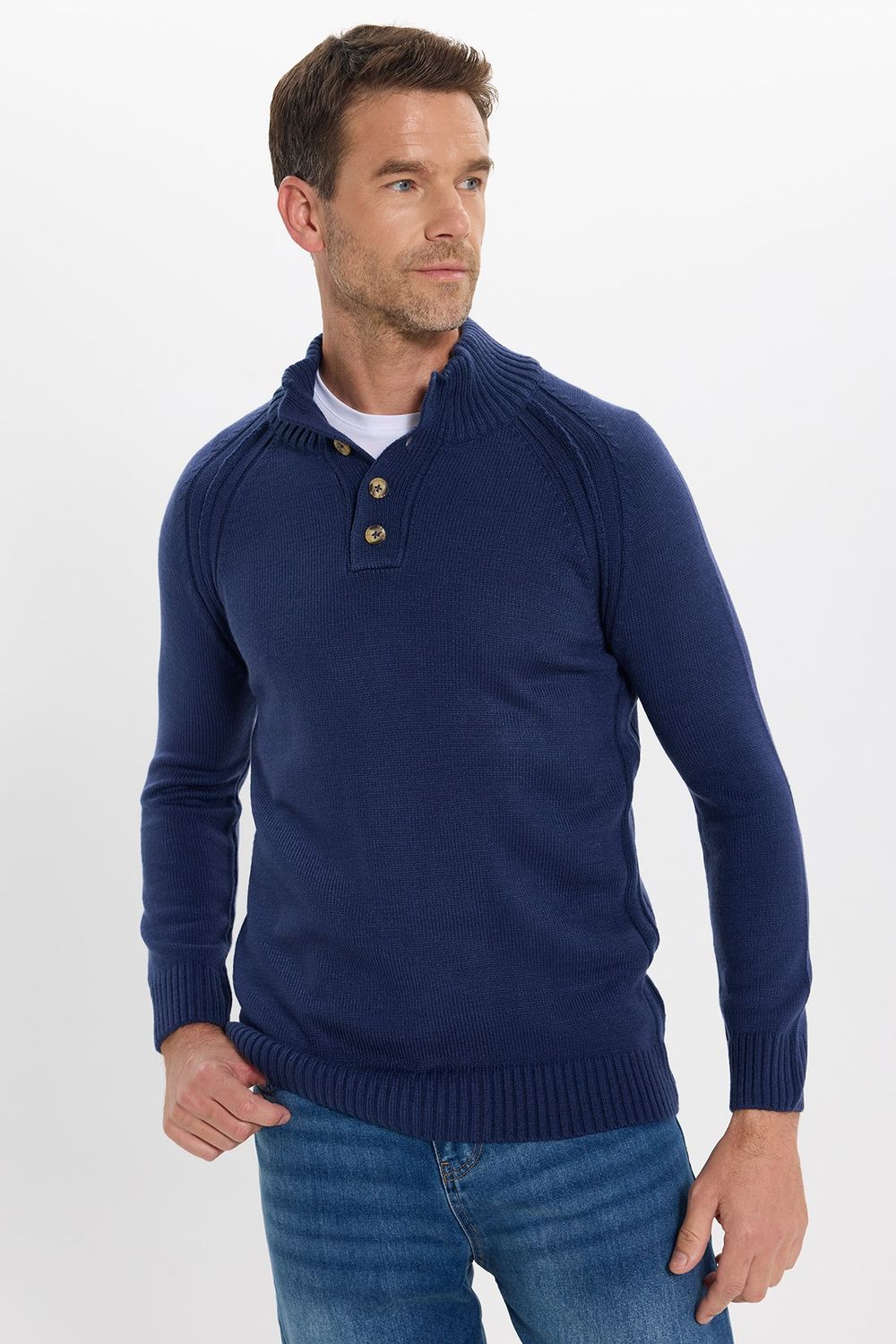 Erkek Slim Fit Dar Kesim Dik Yaka Düğmeli Lacivert Triko Kazak