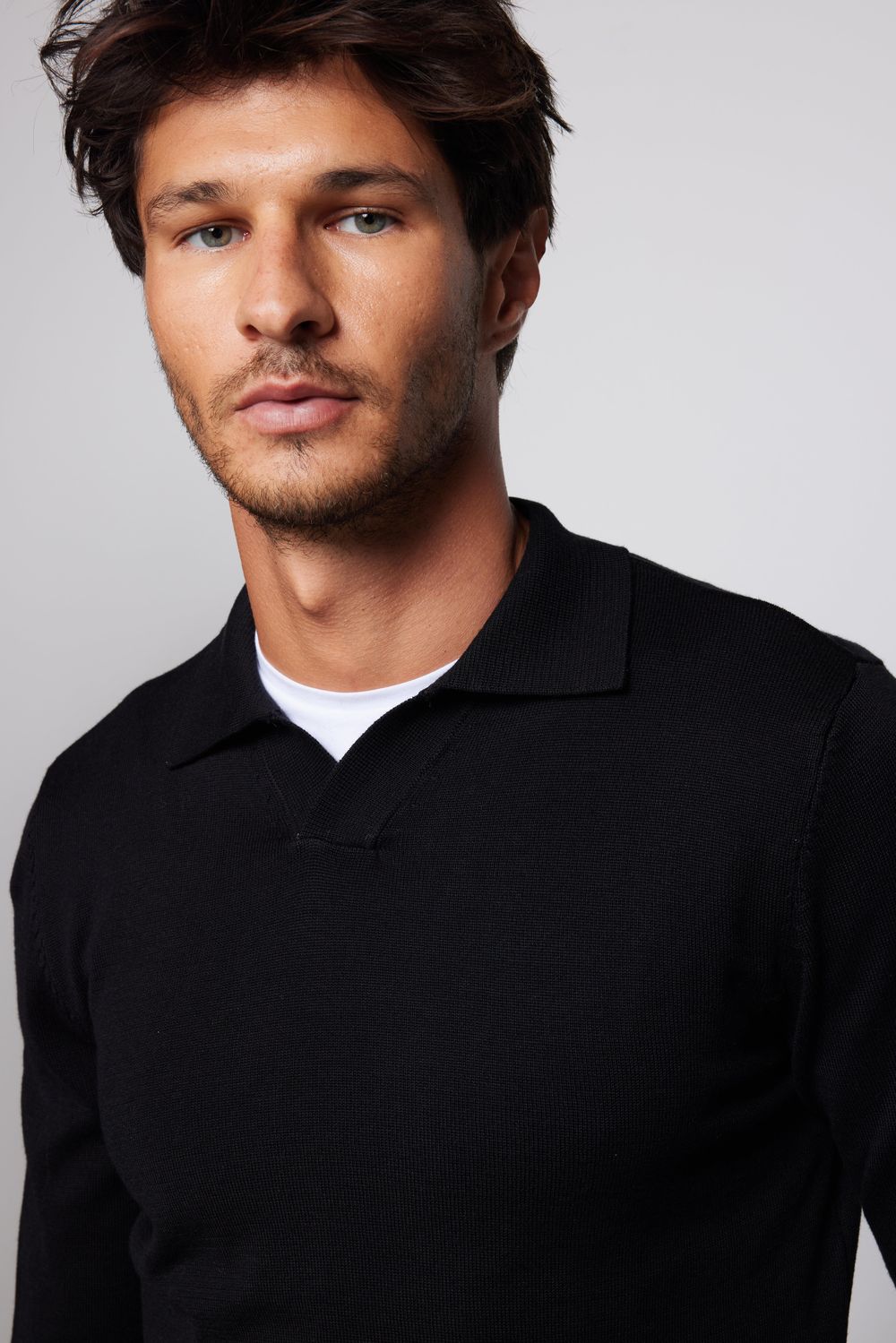 Slim Fit Dar Kesim Polo V Yaka Siyah Erkek Kazak