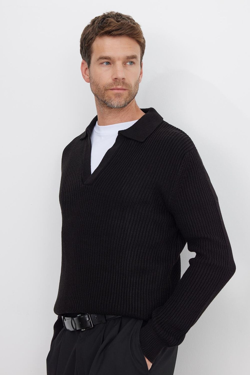 Erkek Slim Fit Dar Kesim Polo Yaka Siyah Kazak