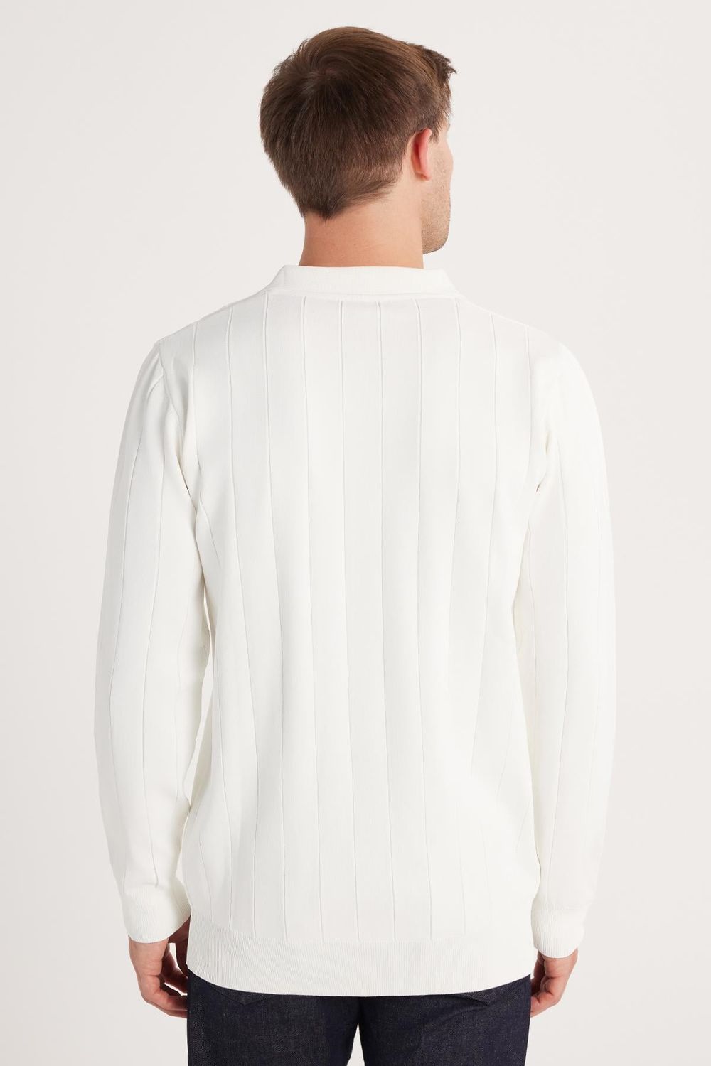 Erkek Slim Fit Dar Kesim Uzun Kol Polo Yaka Çizgili Beyaz Kazak
