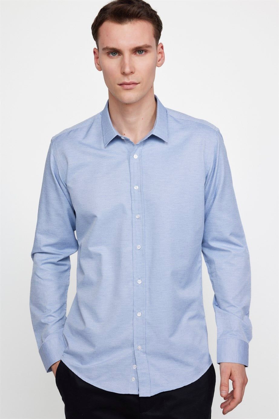 Modern Slim Fit Pamuklu Kolay Ütü Armürlü Erkek Gri Gömlek