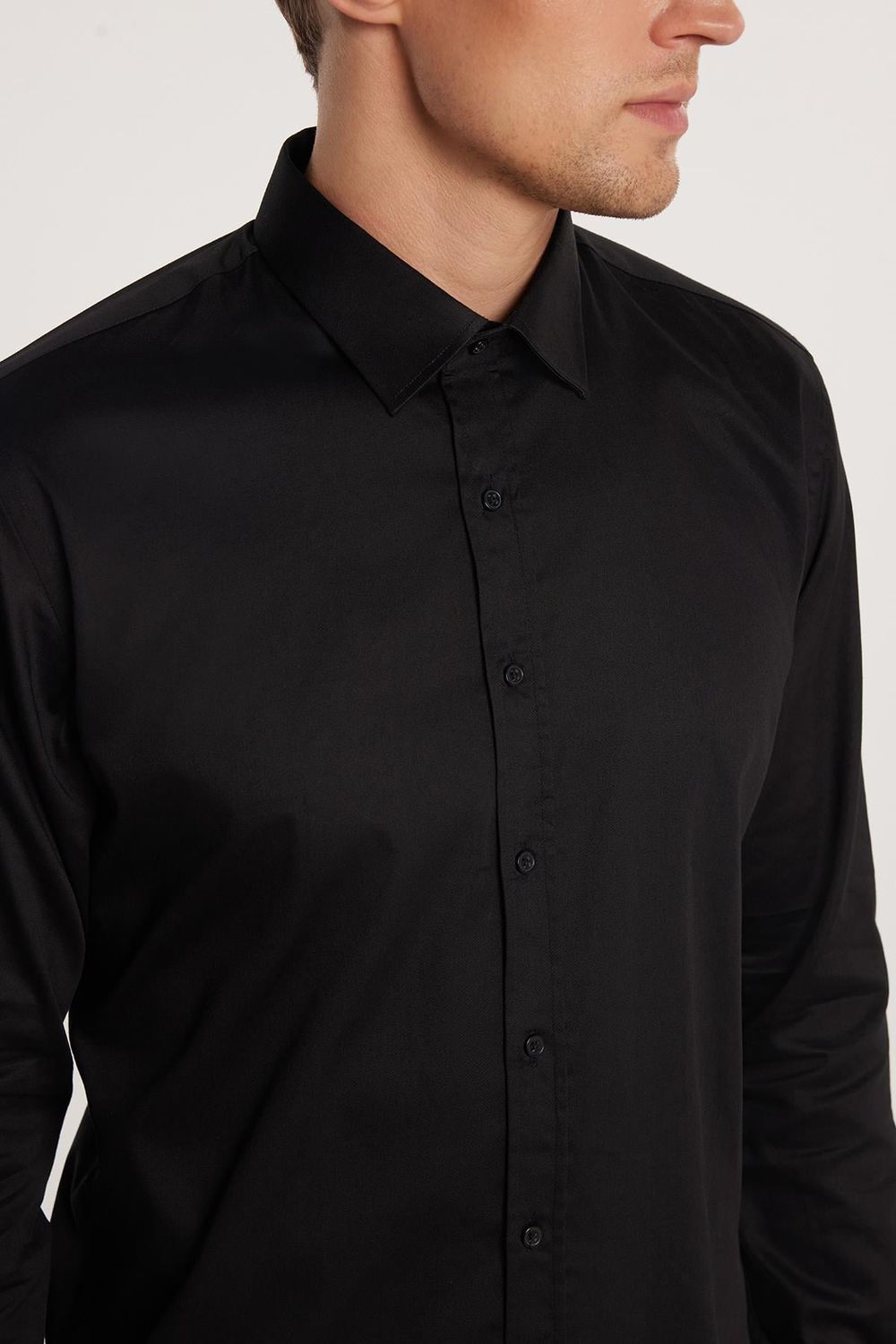Modern Slim Fit Uzun Kollu Pamuk Saten Premium Seri Erkek Siyah Gömlek