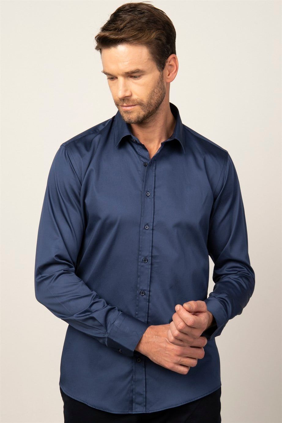 Modern Slim Fit Koton Saten Premium Seri Erkek Gömlek